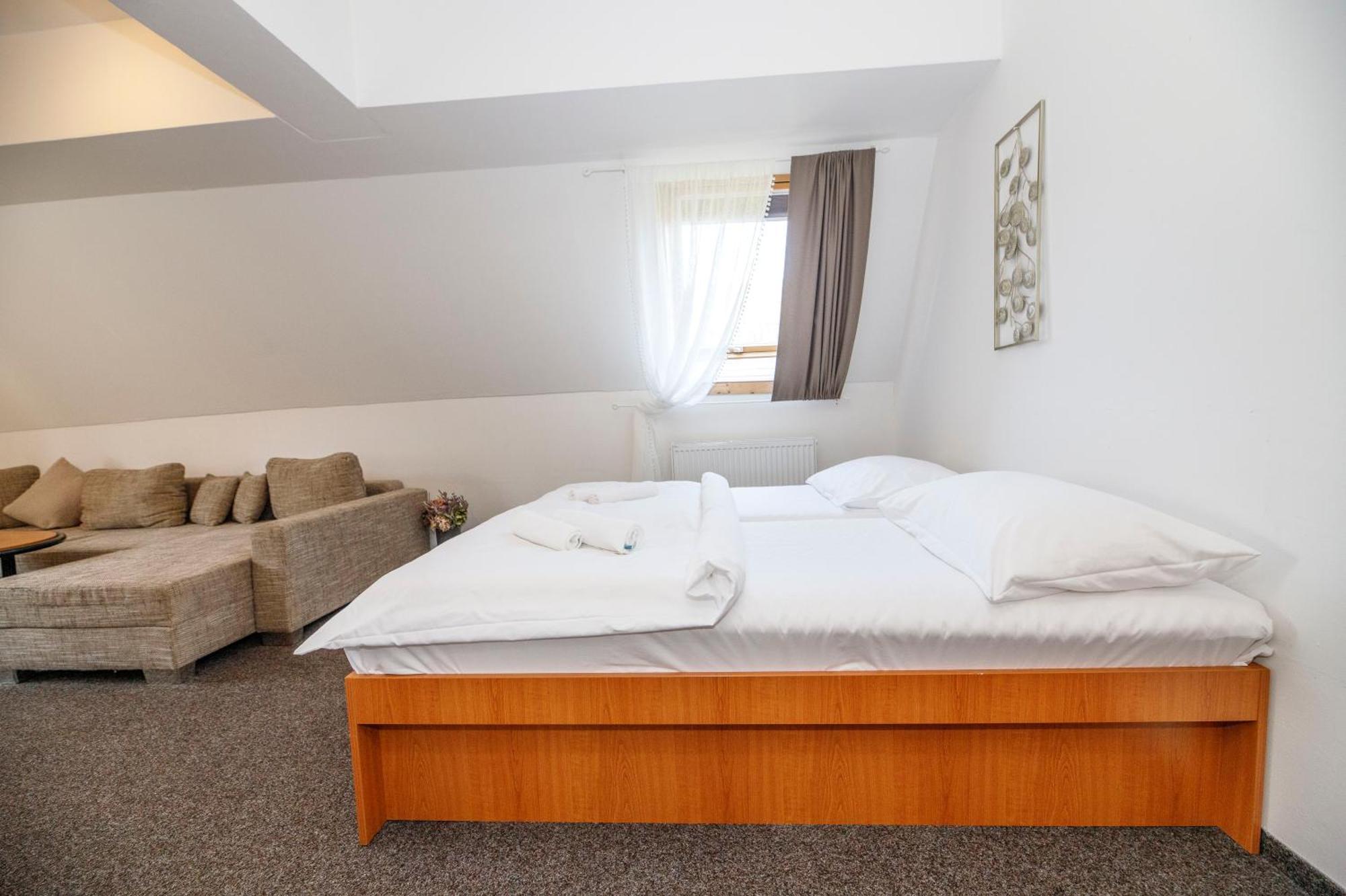 Ph Apartments Harrachov - Ryzoviste Exterior foto